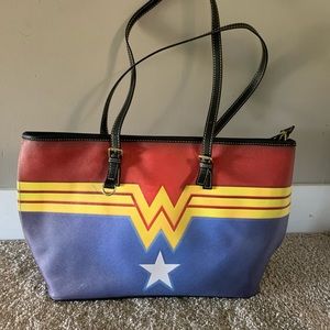 Wonder Woman purse or bag
